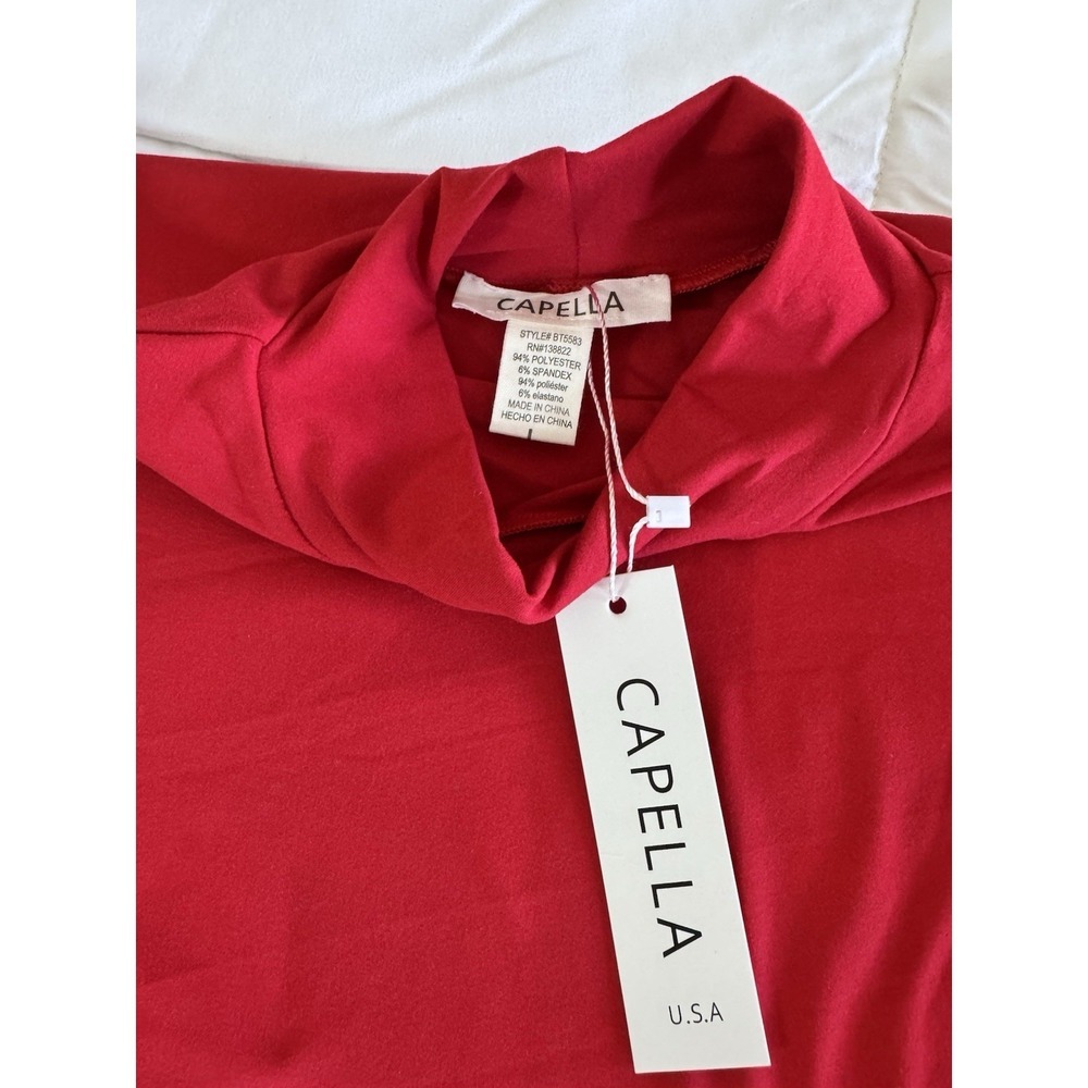 New Capella Short Sleeve Top Size Large Solid Red Minimalist Stretch Soft - Picture 4 of 6